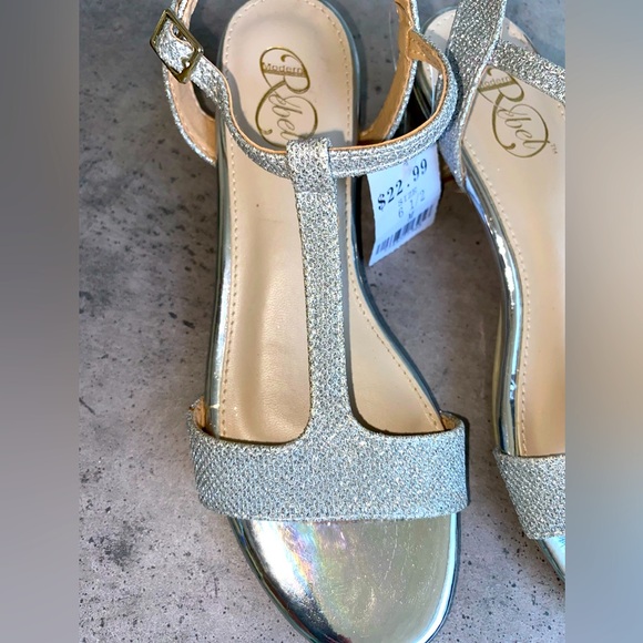 Rebel Wedge - Picture 9 of 14